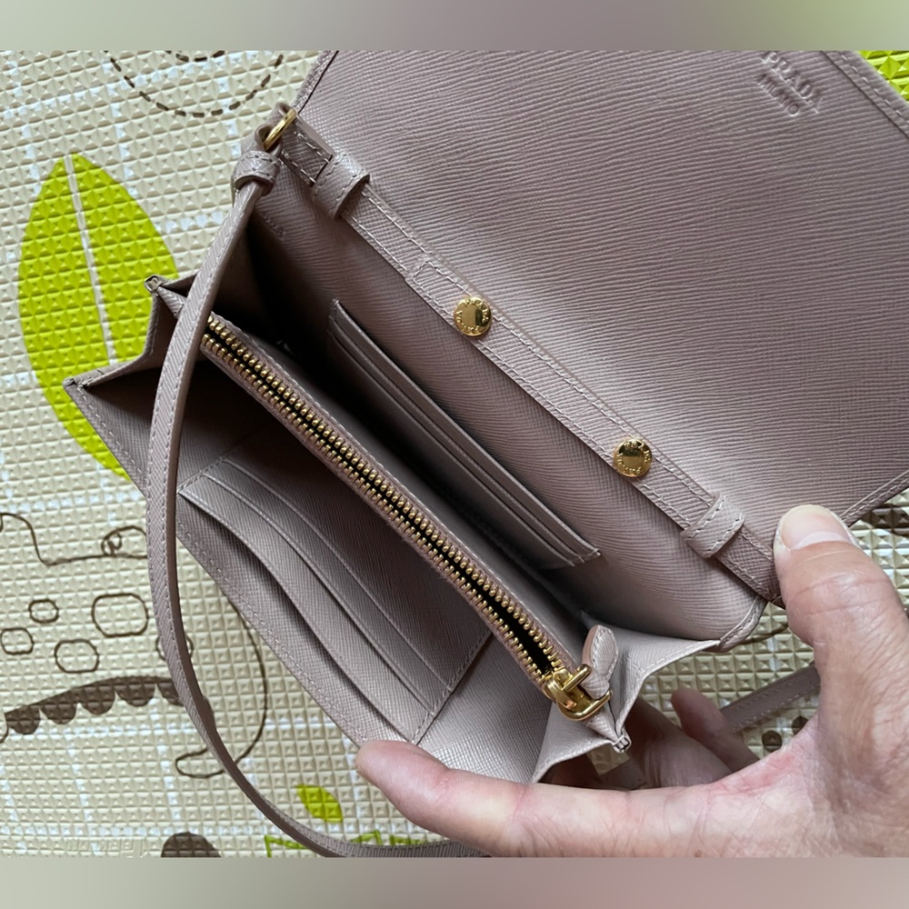 Prada Saffiano crossbody bag code 224 - Picture 13 of 15